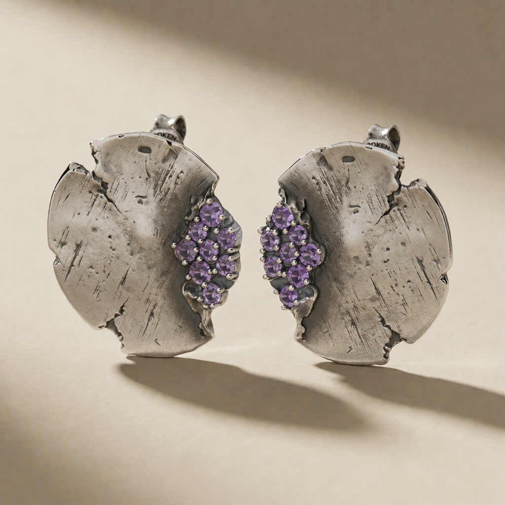 ORBITA VESPER ear cuff in volcanic-oxidized 925 silver with violet stones, handcrafted in Italy for you - Broken Hearts