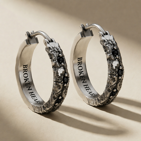ANULUS NOX hoop earrings in volcanic-oxidized 925 silver with black stones, handcrafted in Italy for you - Broken Hearts