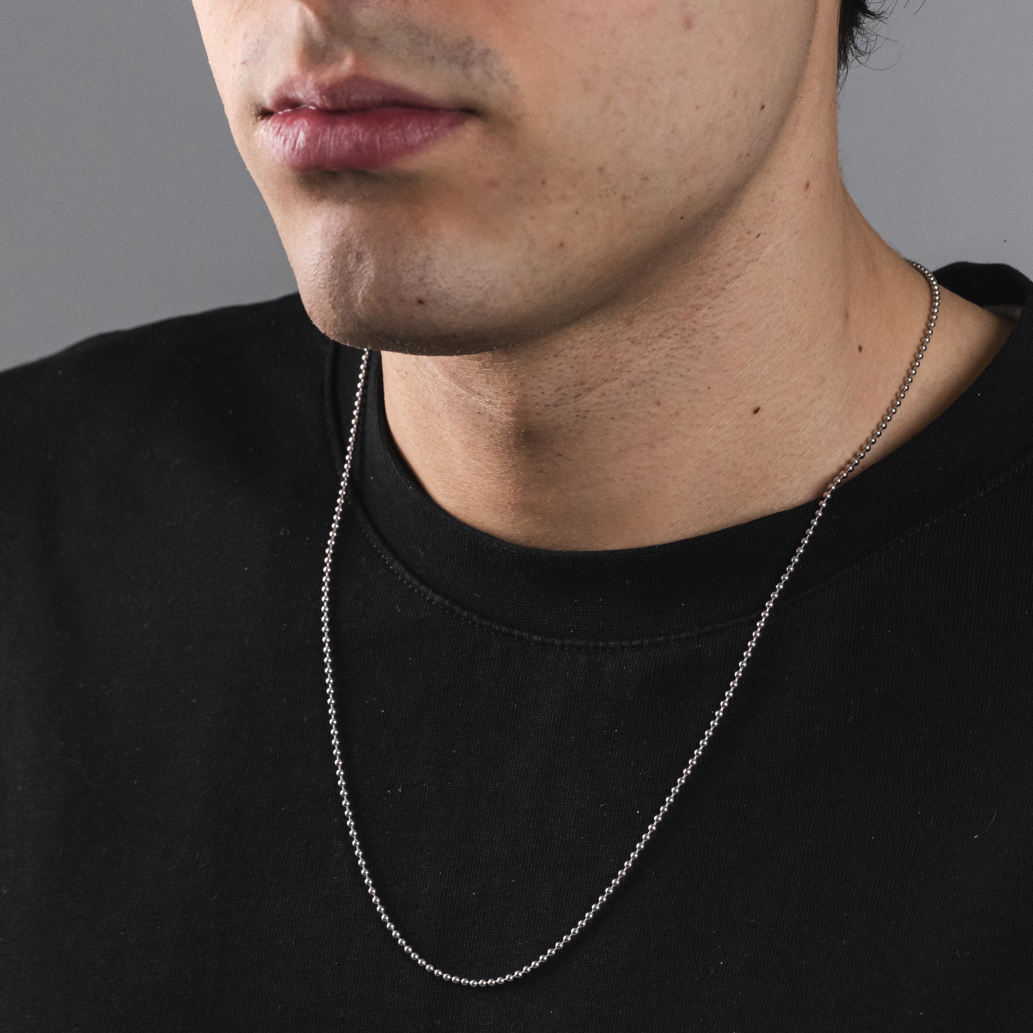 VINCULUM necklace in volcanic-oxidized 925 silver, handcrafted in Italy for you - Broken Hearts