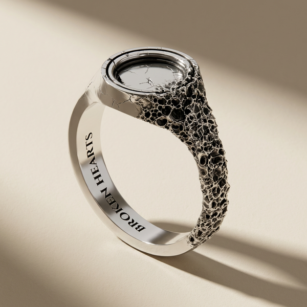 SIGILLUM - alternate view