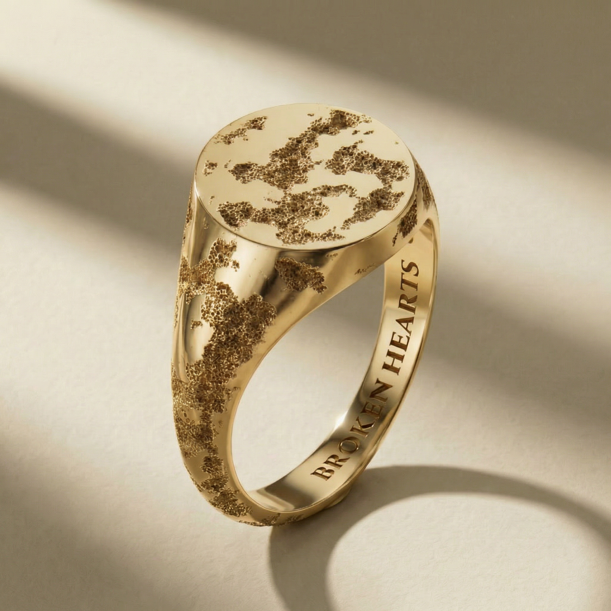 GOLDEN VULNUS ring, 24kt gold-plated, handcrafted in Italy for you - Broken Hearts