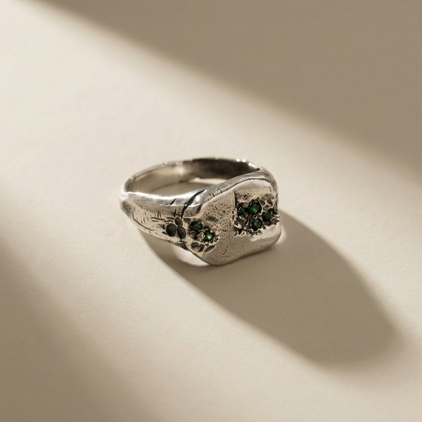 KLUSTER EMERALD - alternate view