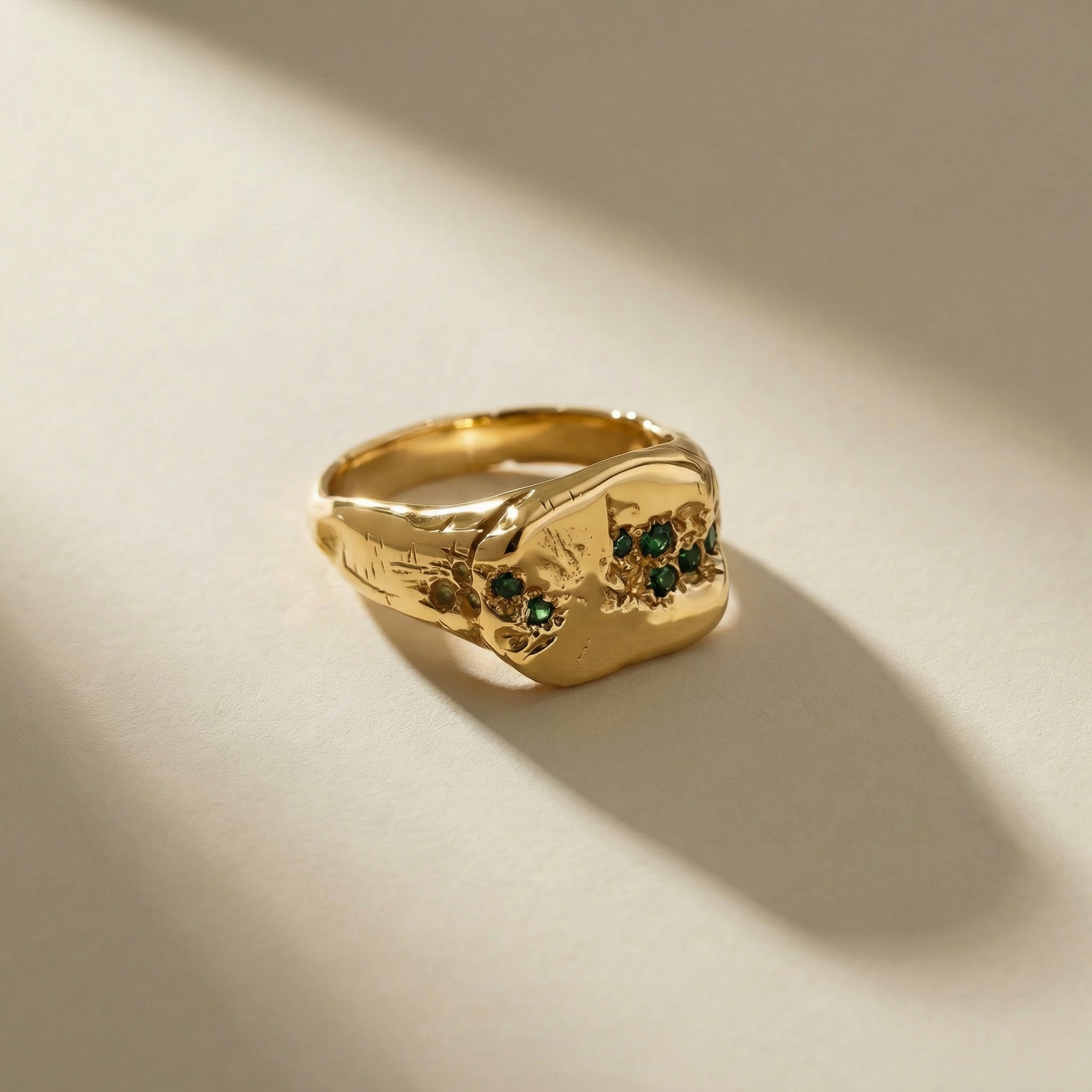 GOLDEN KLUSTER EMERALD