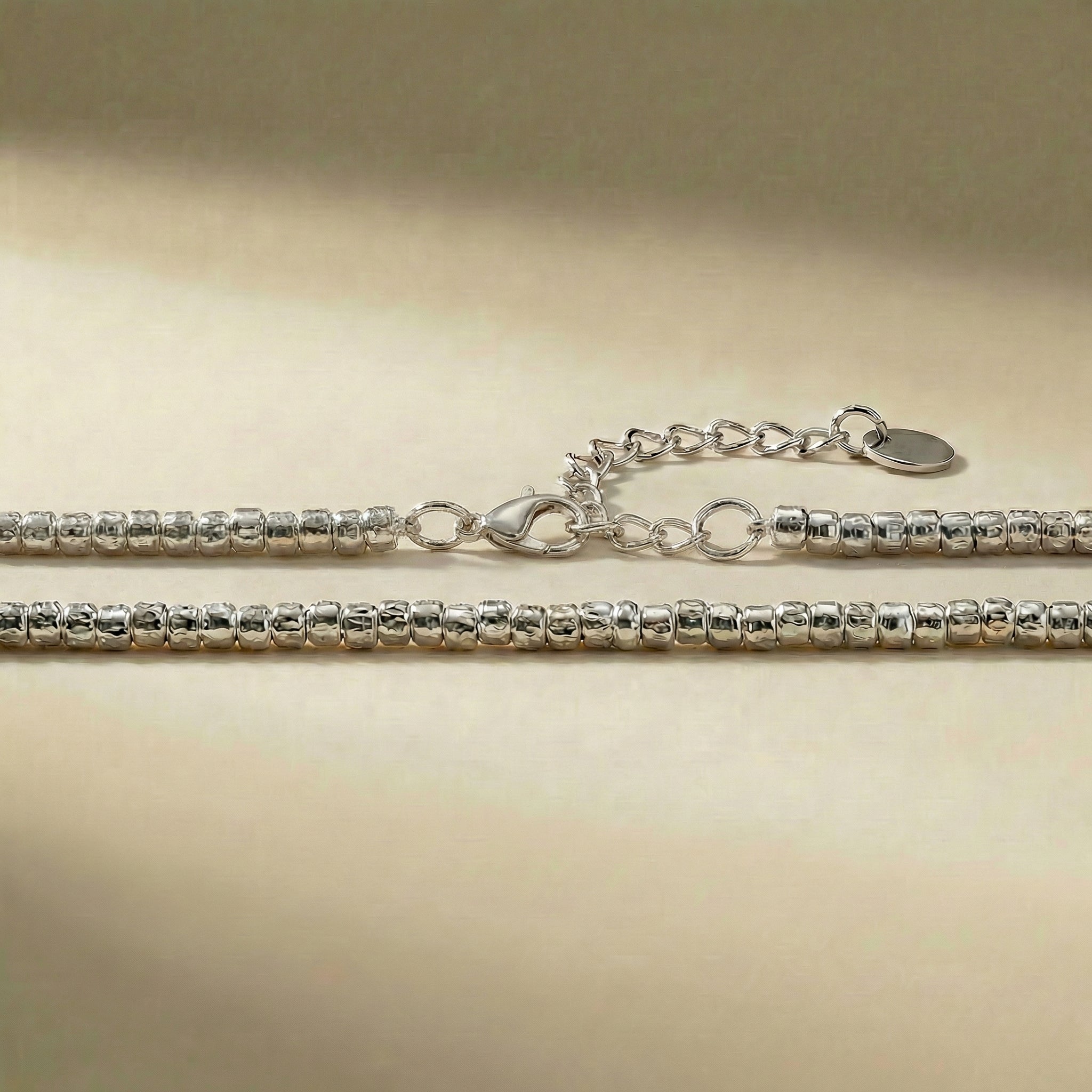 NODUS bracelet in volcanic-oxidized 925 silver, handcrafted in Italy for you - Broken Hearts