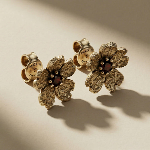 GOLDEN FLORIS SANGUINIS flower earrings, 24kt gold-plated, with red stones, handcrafted in Italy for you - Broken Hearts