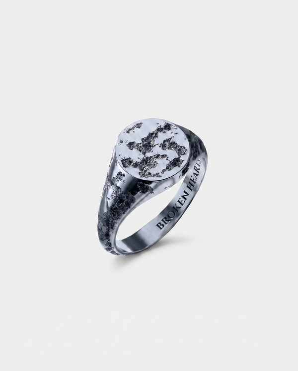VULNUS - anello in argento 925 ossidato, Broken Hearts