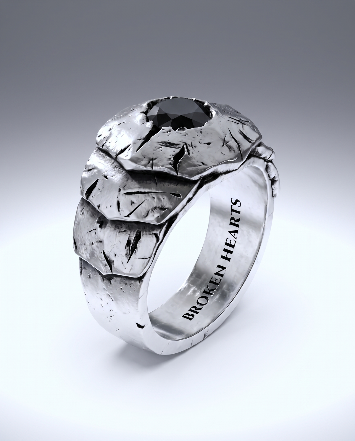 SCUTUM NOX
