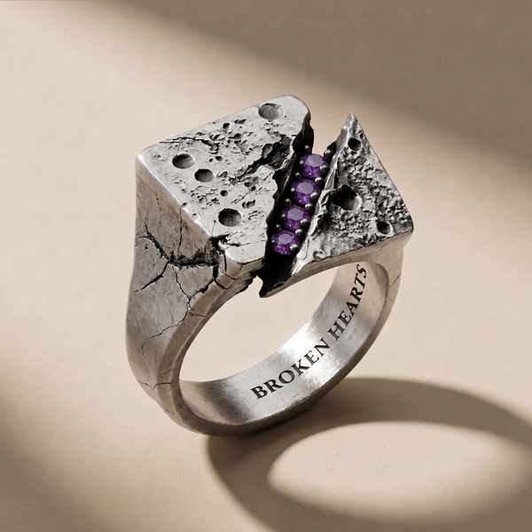 FRACTURA VESPER ring in volcanic-oxidized 925 silver with violet stones, handcrafted in Italy for you - Broken Hearts
