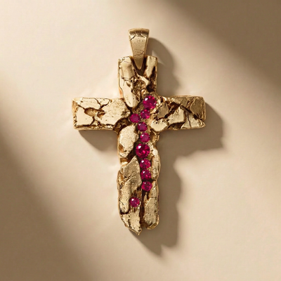 GOLDEN CRUX SANGUINIS