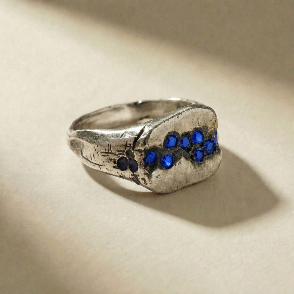 CUMULUS ABYSSUS ring in volcanic-oxidized 925 silver with blue stones, handcrafted in Italy for you - Broken Hearts