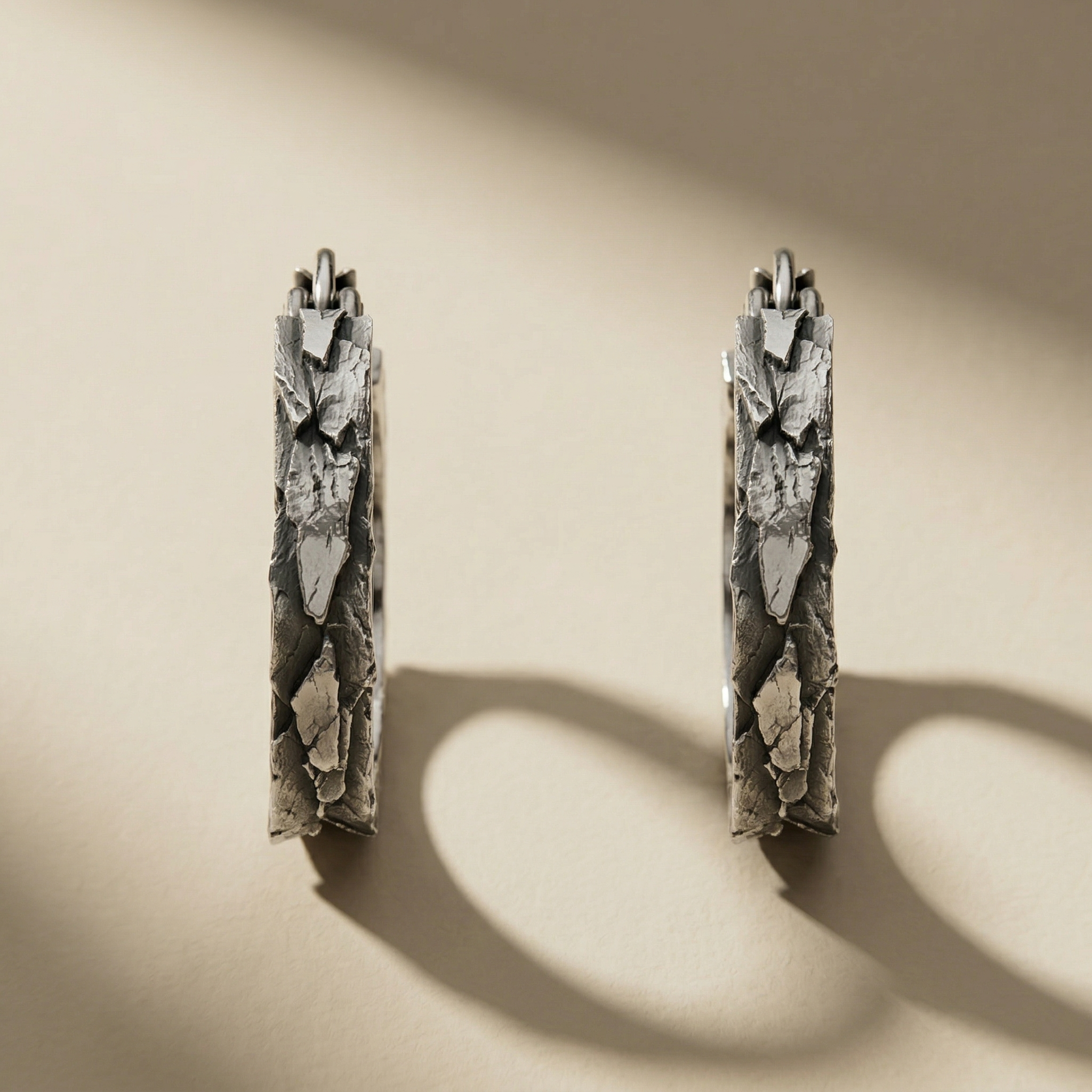 SULNA drop earrings in volcanic-oxidized 925 silver, handcrafted in Italy for you - Broken Hearts