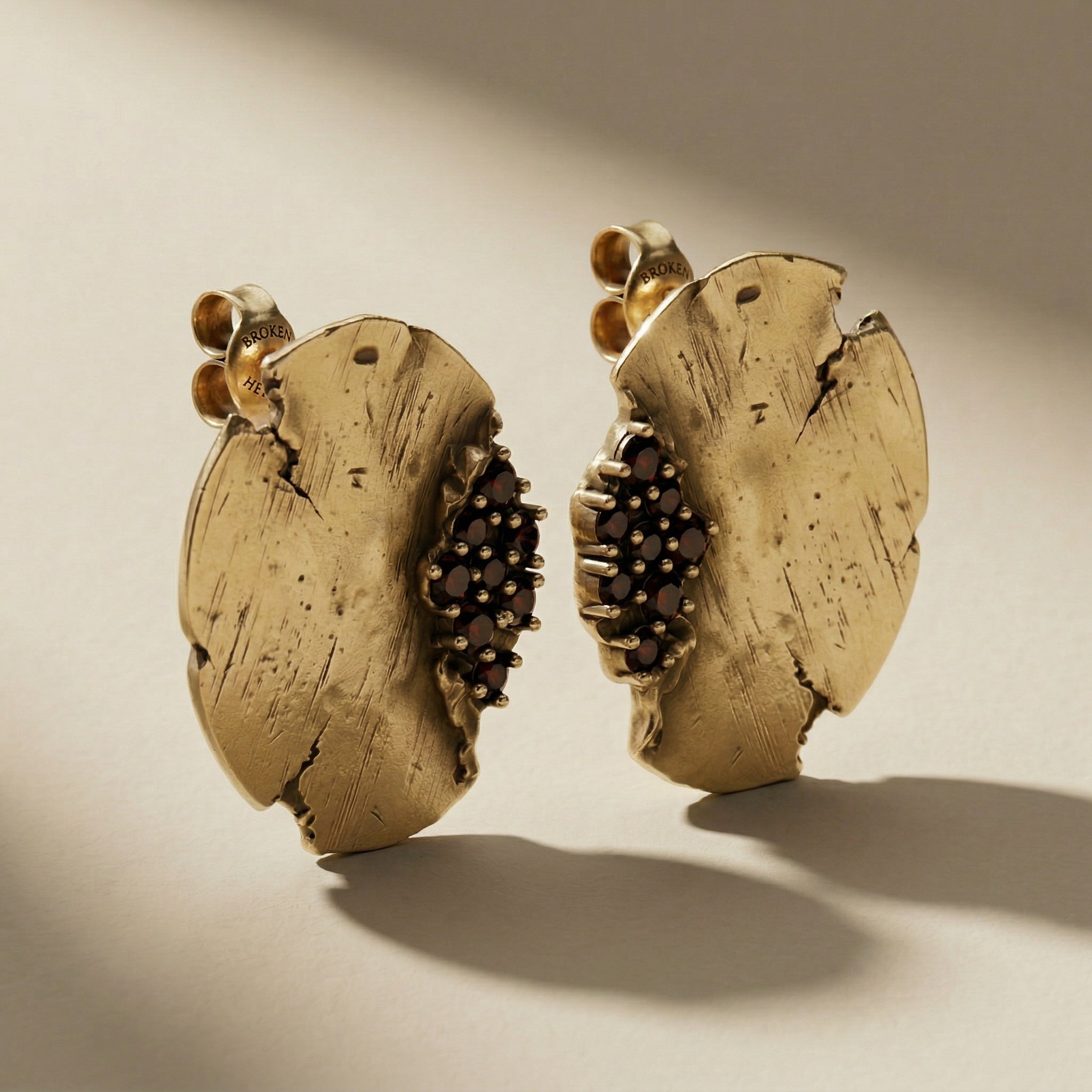 GOLDEN ORBITA earrings, 24kt gold-plated, handcrafted in Italy for you - Broken Hearts