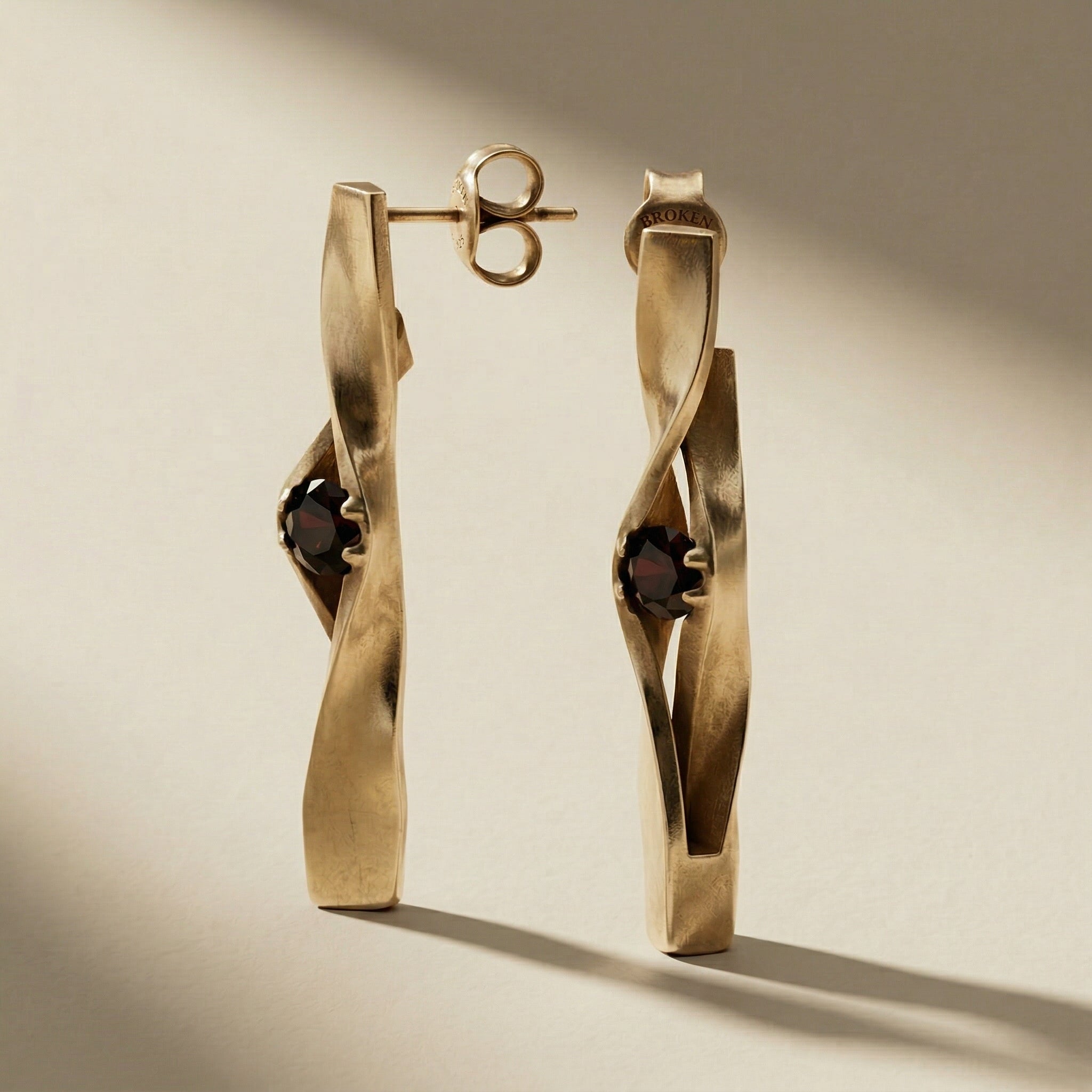 GOLDEN VIRGULA drop earrings, 24kt gold-plated, handcrafted in Italy for you - Broken Hearts