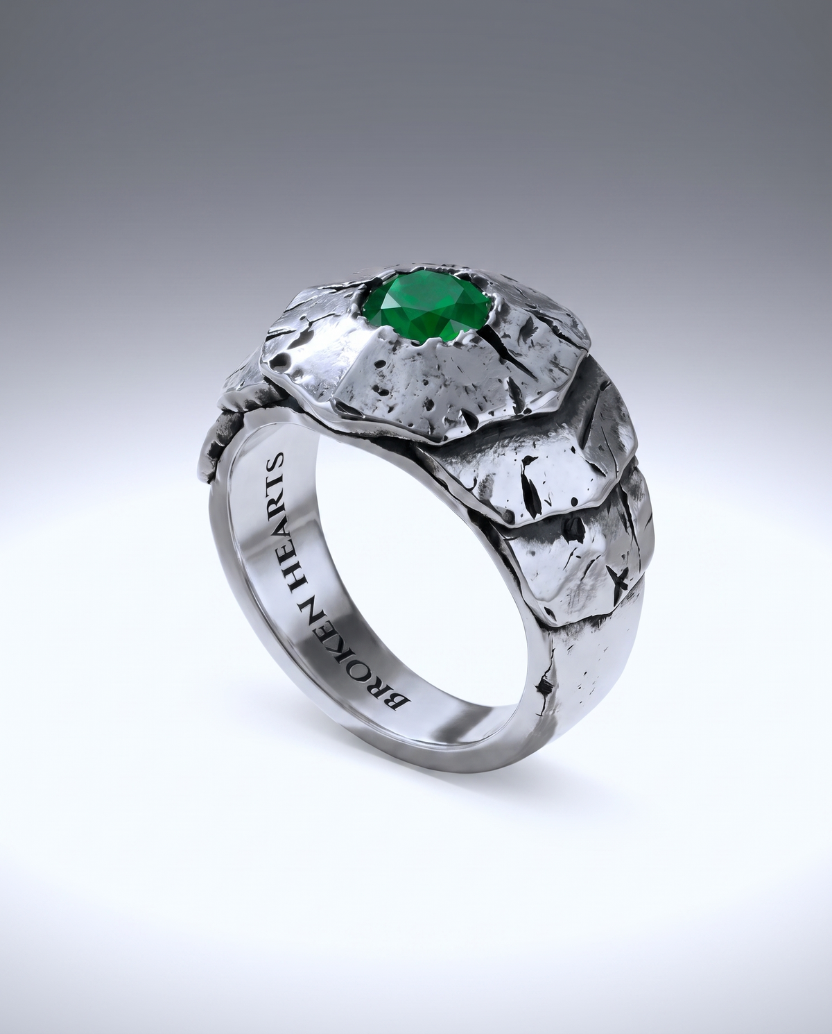 SCUTUM VIRIDIS